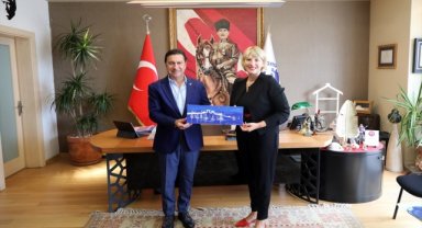 Birleşik Krallık Büyükelçisi Morris'ten Başkan Aras'a ziyaret