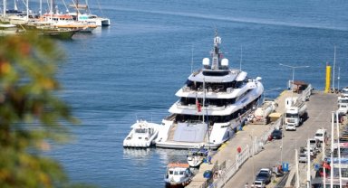 Fethiye'de lüks yat Polestar'a yakıt ikmali yapıldı