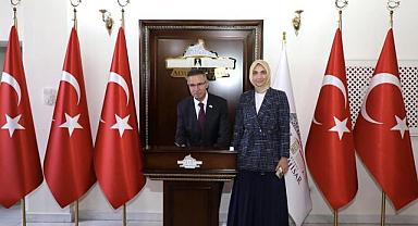 Filistin Büyükelçisi Faed Mustafa, Vali Yiğitbaşı’nı Ziyaret Etti