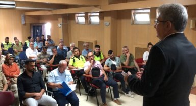 Germencik'te taşımalı eğitim servis sürücülerine eğitim verildi, araçlar denetlendi
