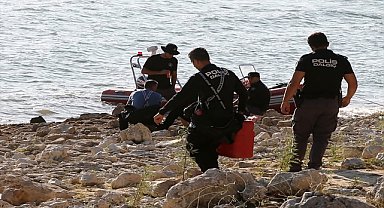 İzmir'de baraj gölüne düşen helikoptere ilişkin arama kurtarma çalışması sürüyor