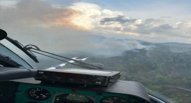 Marmaris'te yıldırım kaynaklı orman yangınlarına müdahale ediliyor