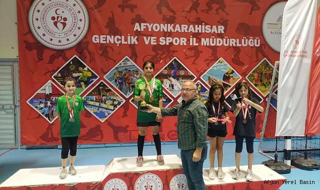 Minikler ferdi ve takım masa tenisi müsabakaları tamamlandı