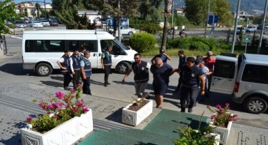 Muğla'da tartıştığı kuzenine aracıyla çarparak ölümüne neden olan zanlı tutuklandı