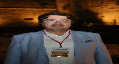 Opus Müzik Festivali, "Flört" grubunun "100. Yıl Rock Konseri" ile devam etti
