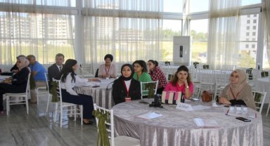 Uşak'ta "Aile Çalıştayı" düzenlendi
