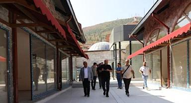 ZEYBEK BAŞKAN YONCAALTI ÇARŞI VE KAPALI OTOPARK PROJESİNİ İNCELEDİ