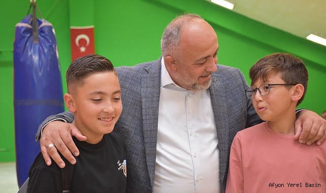 Afyonkarahisar'da boks sporu canlanıyor