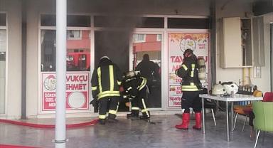 Afyonkarahisar'da iş yerinde çıkan yangın söndürüldü