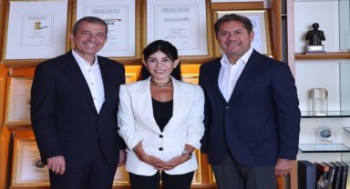 Akbank üst yönetiminde değişiklik