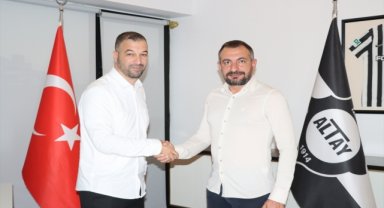Altay'da teknik direktörlüğe Djilali Bahloul getirildi