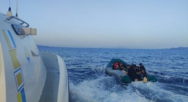 Bodrum açıklarında 32 düzensiz göçmen yakalandı