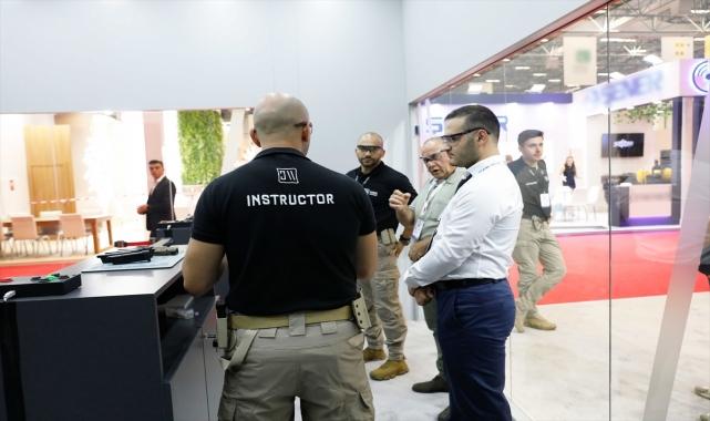 CANiK Academy, Londra'da uluslararası kongreye katıldı