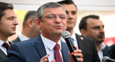 CHP Genel Başkan adayı Özel, İzmir'de partililerle bir araya geldi: