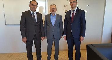 DR. ARSLAN TÜP BEBEK MERKEZİ, DİYALİZ VE DOKTOR İHTİYACI İÇİN ÇALIŞIYOR