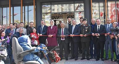 Engelsiz Gastronomi Mutfağı ve Terapi Merkezi açıldı