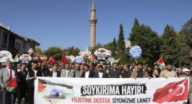 İzmir ve çevre illerde İsrail'in Filistin'e yönelik saldırıları protesto edildi