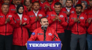 Sanayi ve Teknoloji Bakanı Kacır, TEKNOFEST İzmir'de konuştu: