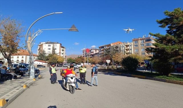 Sandıklı'da trafik ve asayiş denetimi yapıldı