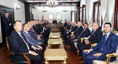Vali Yiğitbaşı, Cumhuriyet Bayramı Tebriklerini Kabul Etti