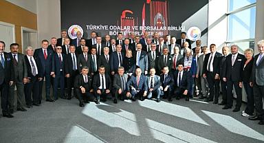 VELİ ÖZCAN TOBB EGE BÖLGESİ İSTİŞARE TOPLANTISINA KATILDI