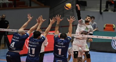 Voleybol: AXA Sigorta Efeler Ligi