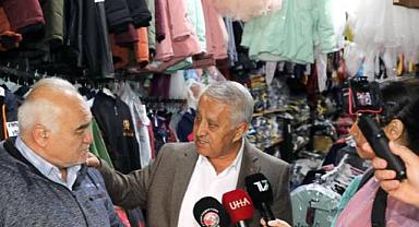 ZEYBEK BAŞKAN´DAN AMBARYOLU´NDA CANLI ANKET