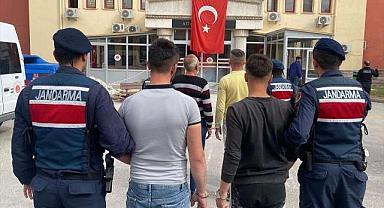 Afyonkarahisar'da 1 kişinin yaralandığı bıçaklı kavgayla ilgili 4 zanlı tutuklandı