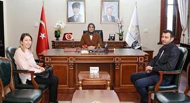Afyonkarahisar Valisi, Sanatçıları Kabul Etti ve Yerel Sanata Destek Verdi