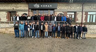 Belediye Başkanı Serkan Koyuncu, Fen İşleri Müdürlüğü ile Taş Konak Restoran'da kahvaltı yaptı