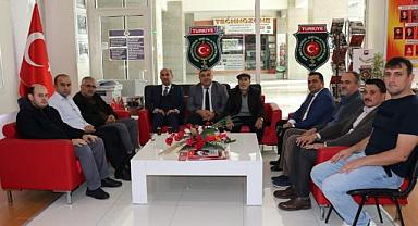 İl Millî Eğitim Müdürü Gaziler ve Şehitler Derneği'ni ziyaret etti.