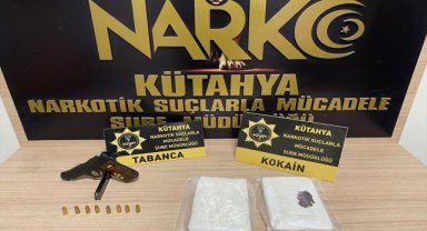 Kütahya'da durdurulan tırda 1 kilo 35 gram kokain ele geçirildi