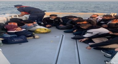Muğla açıklarında 113 düzensiz göçmen kurtarıldı