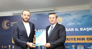 Ömer Altınay, Afyonkarahisar Belediye Başkanlığı için aday adaylığını açıkladı