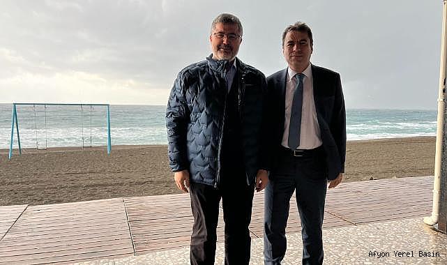 Özkaya, 2024 yerel seçimleri öncesi temayül yoklamalarına katıldı.