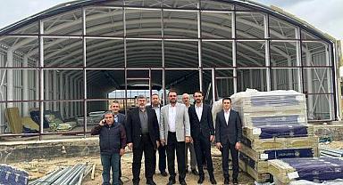 Özkaya, Başmakçı'da yapılan yüzme havuzu projesini inceledi.