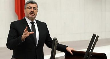 Özkaya, Fahrettin Paşa'yı vefatının yıldönümünde anarak milli değerlere olan bağlılığını vurguladı.