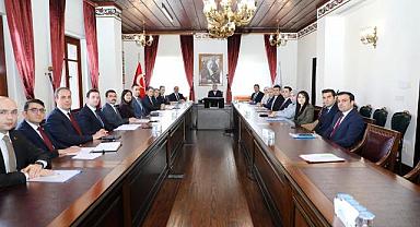 Vali Yiğitbaşı Kaymakamlarla Toplantı Yaptı