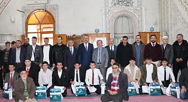 Afyon İmam Hatip Lisesi’nden 100.Yıl rekoru