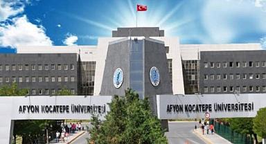 Afyon Kocatepe Üniversitesi, öğrencilere yurt dışında maaşlı staj fırsatları tanıtıyor.