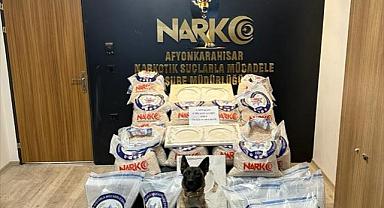 Afyonkarahisar'da mermerlerin içerisine gizlenmiş 1 milyondan fazla uyuşturucu hap ele geçirildi