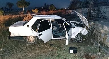 Afyonkarahisar'da tırın dorsesine çarpan otomobilin sürücüsü öldü