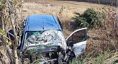 Afyonkarahisar'daki trafik kazasında 5 kişi yaralandı