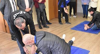 Afyonkarahisar Gençlik ve Spor İl Müdürlüğü Personeline AFAD Tarafından İlk Yardım Eğitimi Verildi