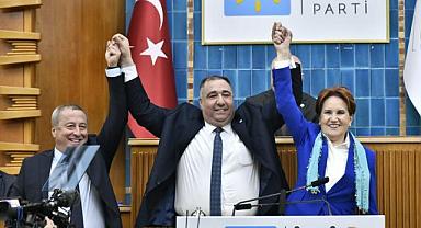 Akşener, Afyonkarahisar'ın Belediye Başkan Adaylarıyla Zafer Pusulasını Çizdi!