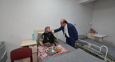 BAŞKAN DR. MUSTAFA ÇÖL’DEN ENGELLİ BAKIM MERKEZİNE ZİYARET