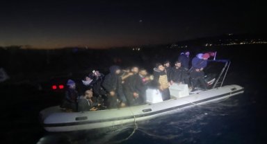 Bodrum açıklarında 17 düzensiz göçmen kurtarıldı