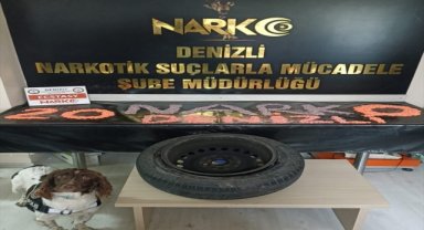 Denizli'de otomobilin stepnesinde 4 bin 908 uyuşturucu hap ele geçirildi