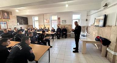 Emirdağ Jandarması, Afet Bilinci Eğitimi Düzenledi