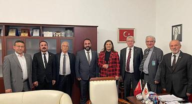 Köksal, CHP il teşkilatının önemli isimlerini TBMM'de ağırladı.